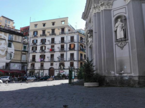 Гостиница Alexander's house  Неаполь